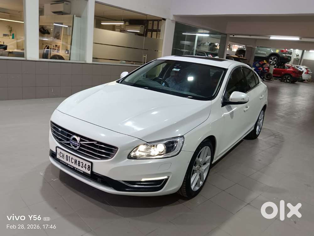 Volvo S60 D4 Momentum, 2019, Diesel