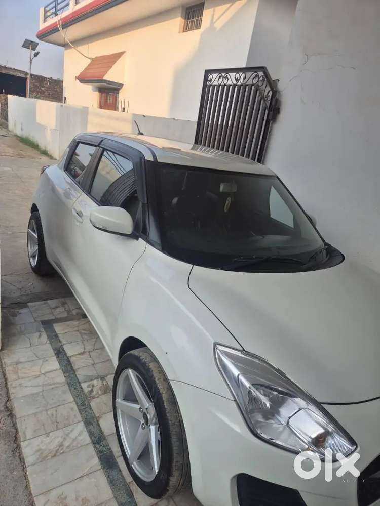 Maruti Suzuki Swift 2020 Petrol 33000 Km Driven