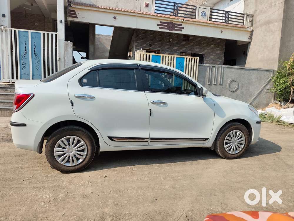Maruti Suzuki Swift Dzire Vxi Optional, 2024
