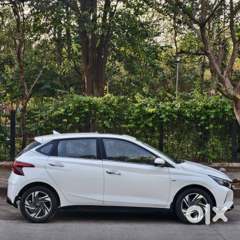 Hyundai New I20 1.2 Asta Ivt, 2022, Petrol