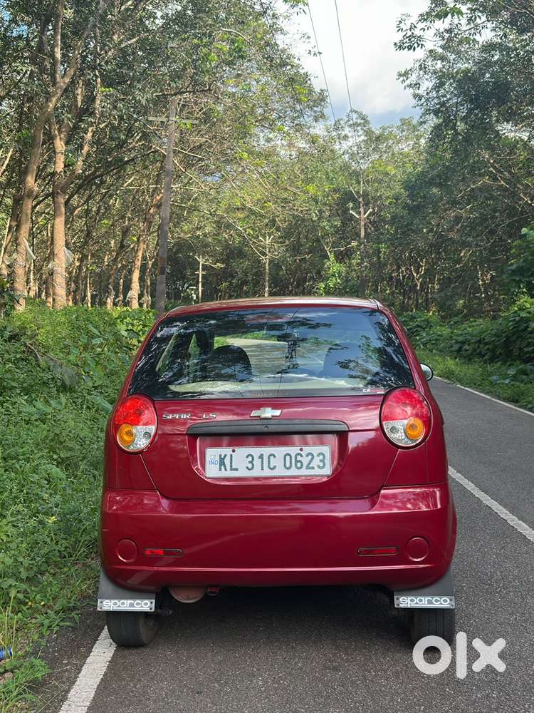 Chevrolet Spark 2010 Petrol Well Maintained