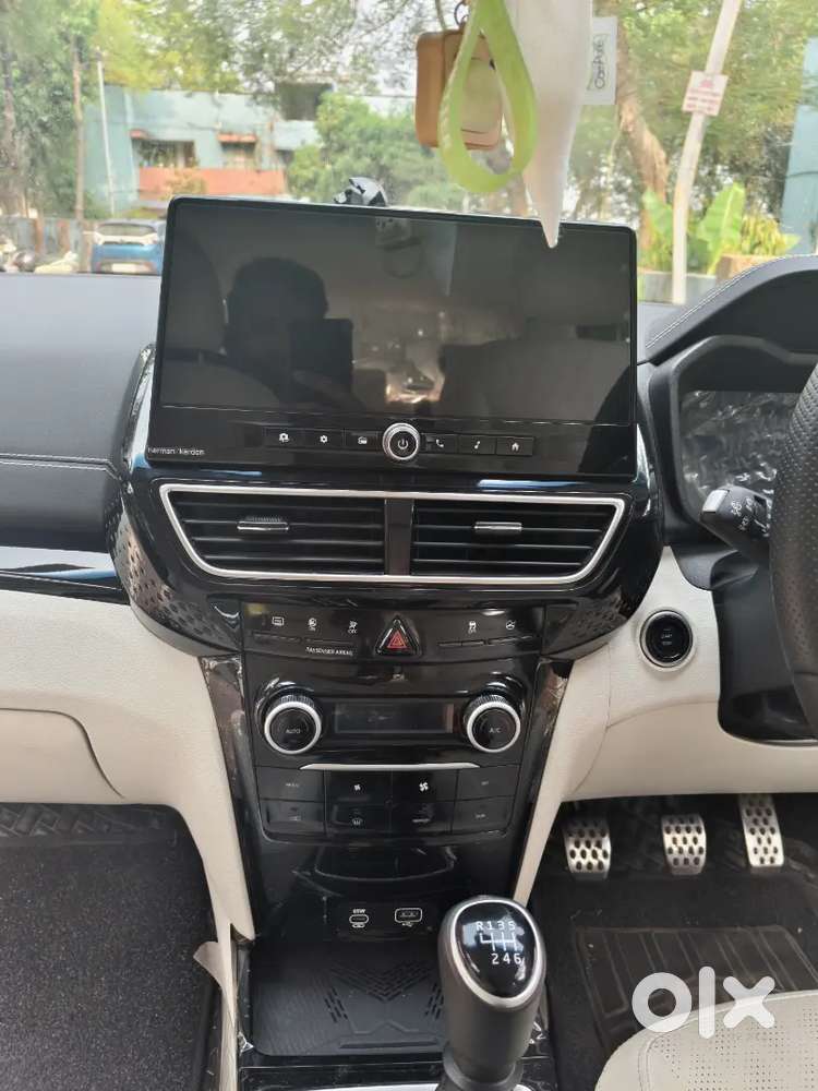 Mahindra Xuv 3xo Ax7l Tgdi Petrol Manual, Purchased In November 2024