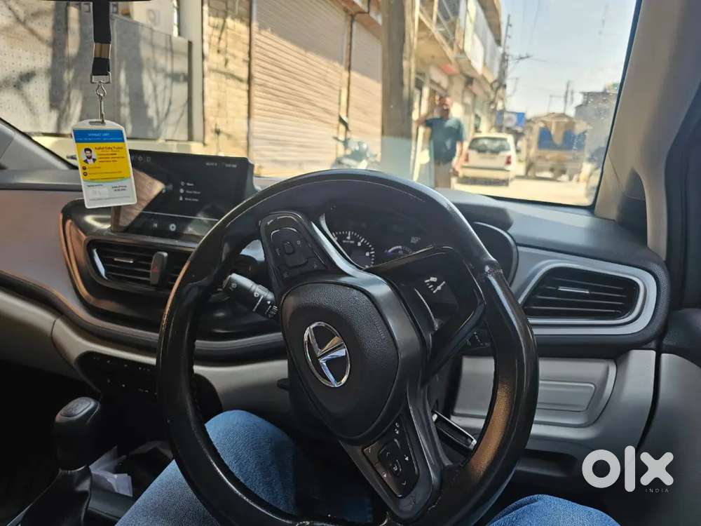 Tata Altroz 1.2 Xe 2022
