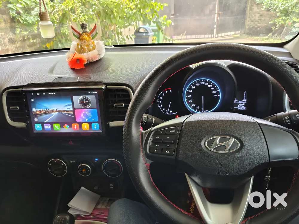 Hyundai Venue Petrol 2021