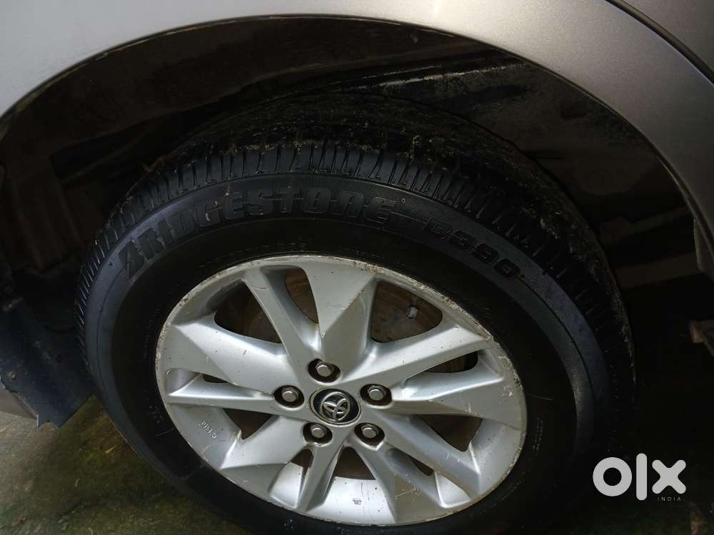 Toyota Innova Crysta 2.8 Gx At, 2016, Diesel