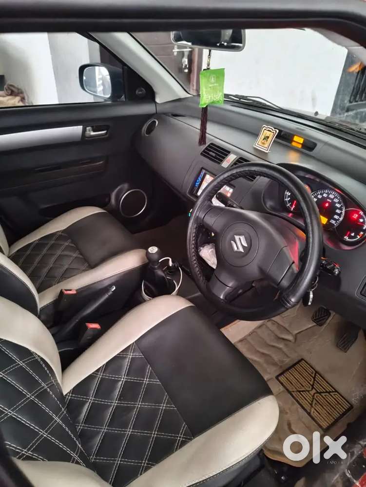 Maruti Suzuki Swift 2011 Petrol Well Maintained