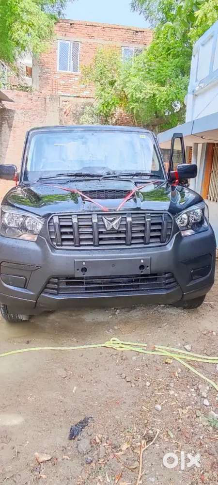 Mahindra Scorpio Classic 2024 Diesel 12500 Km Driven