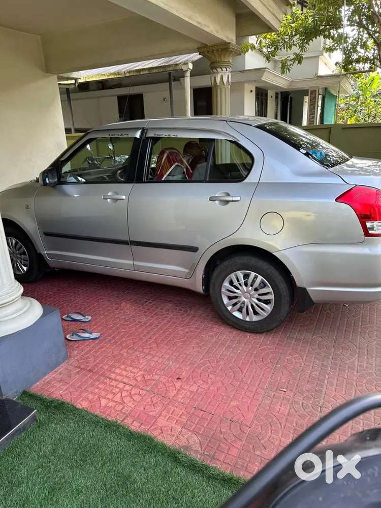Maruti Suzuki Dzire 2010 Petrol Manual