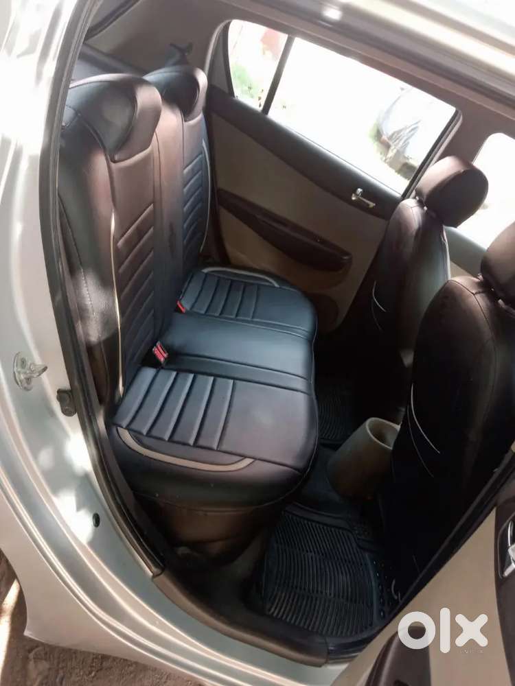 Hyundai I20 2010 Petrol 106000 Km Driven