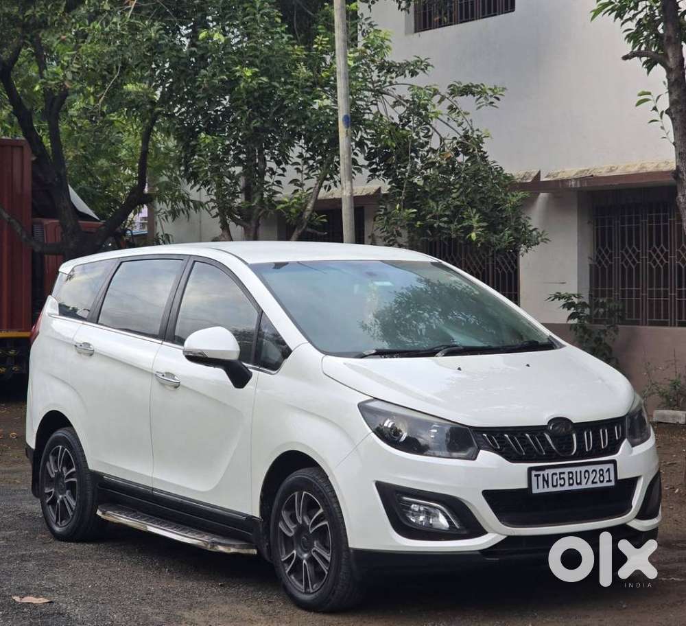 Mahindra Marazzo M8, 2019, Diesel