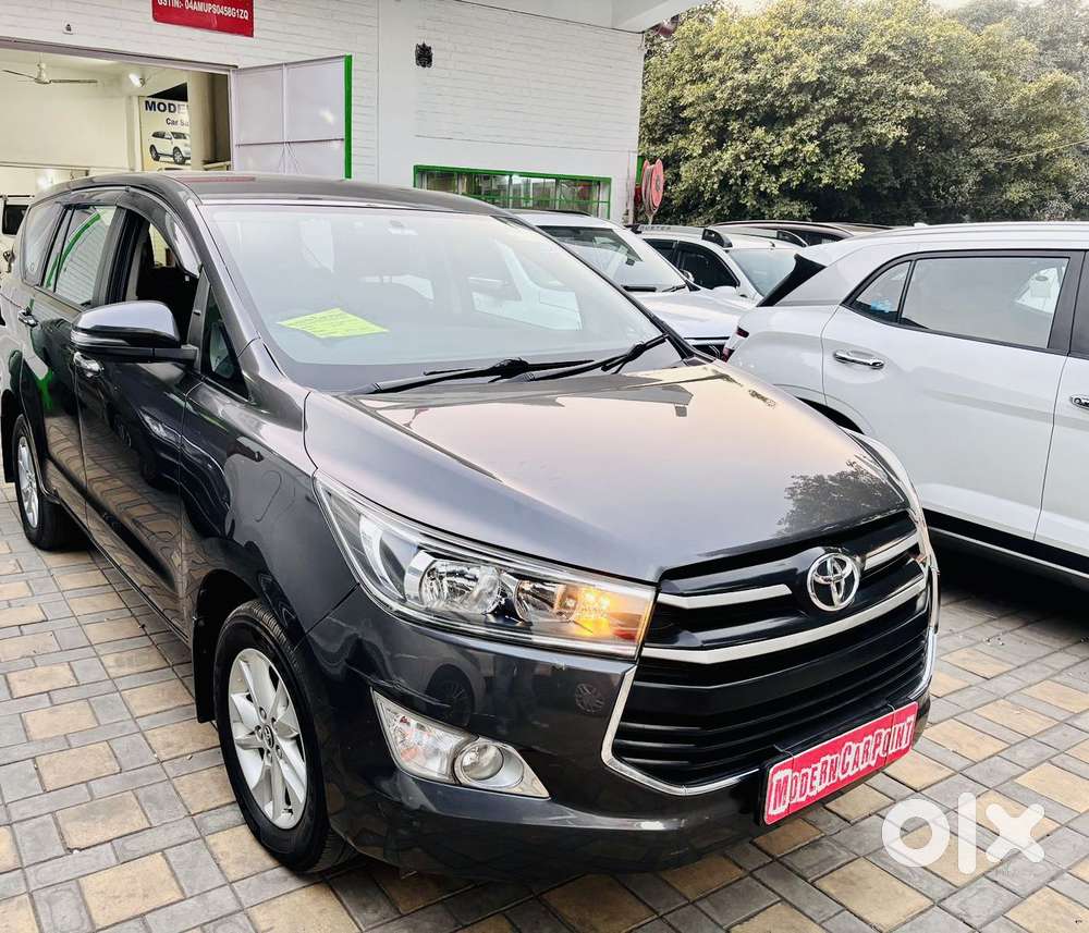 Toyota Innova Crysta 2.4 G Mt 7 Str, 2018, Diesel