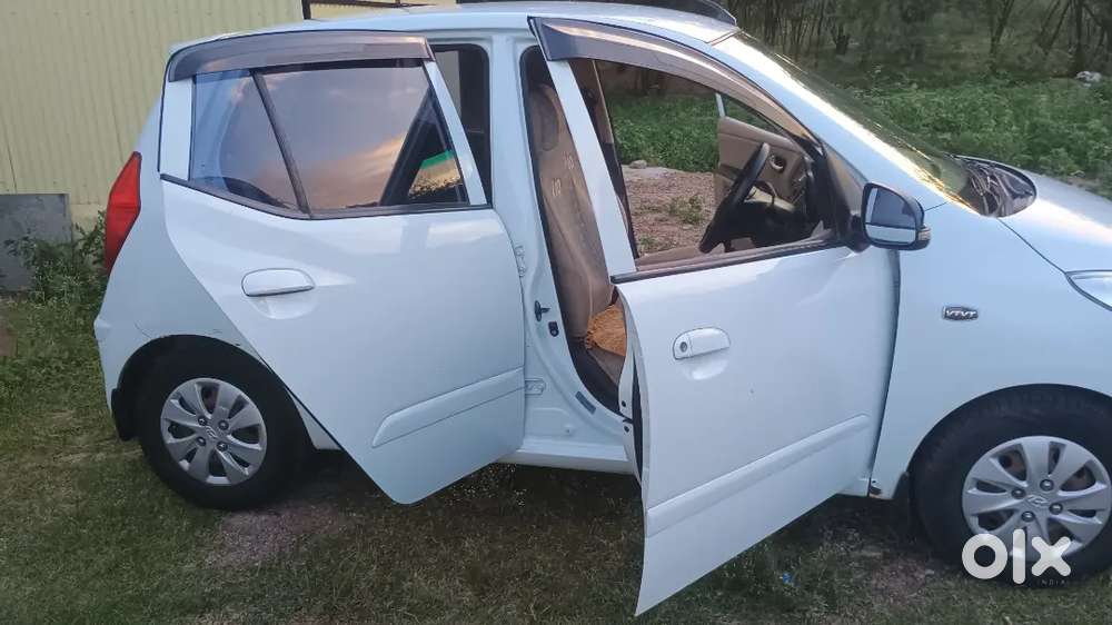 Hyundai I10 2011 Petrol Well Maintained