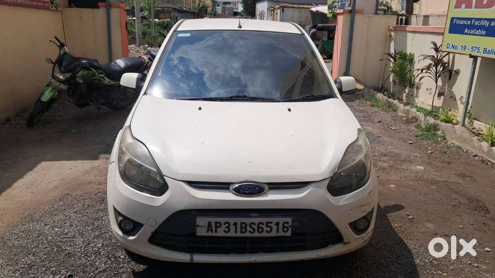 Ford Figo 2012-2015 Diesel Titanium, 2011, Diesel