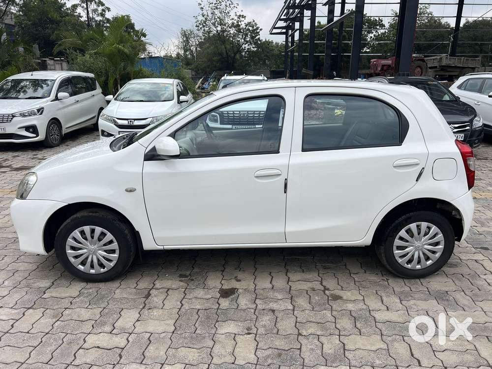 Toyota Etios Liva 1.2 G, 2016, Petrol