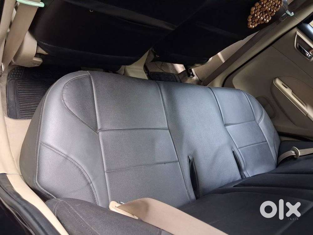 Maruti Suzuki Swift Dzire 1.2 Vxi Bsiv, 2012, Petrol