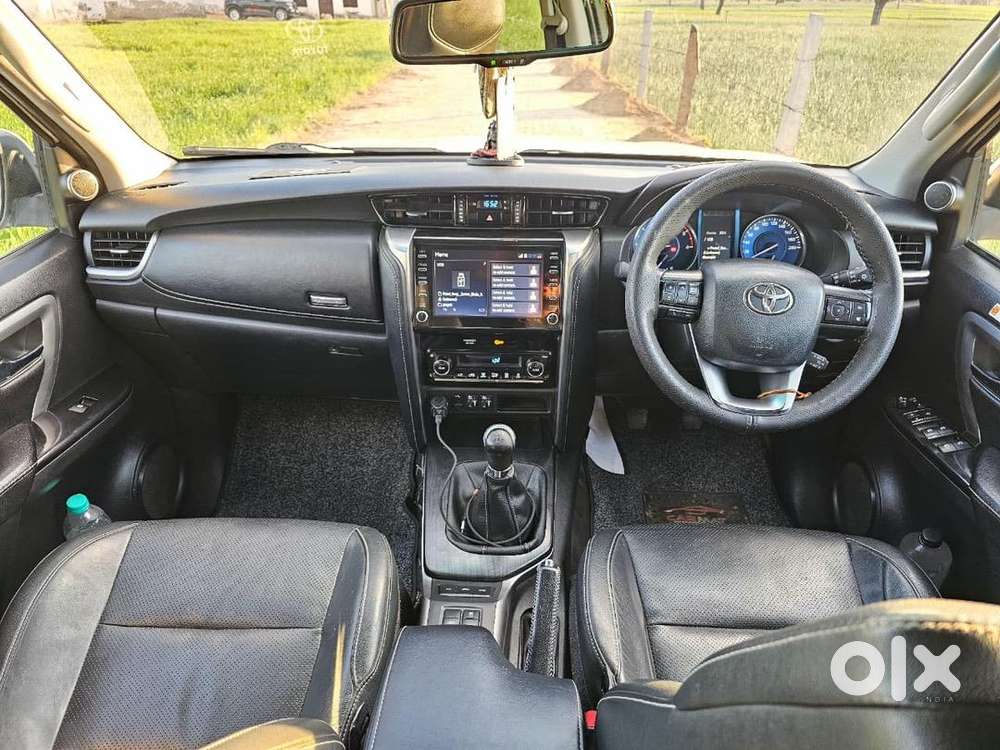 Toyota Fortuner 2021 Diesel Well Maintained