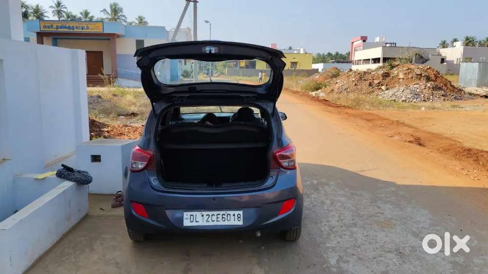 Hyundai Grand I10 2013 Petrol 70000 Km Driven