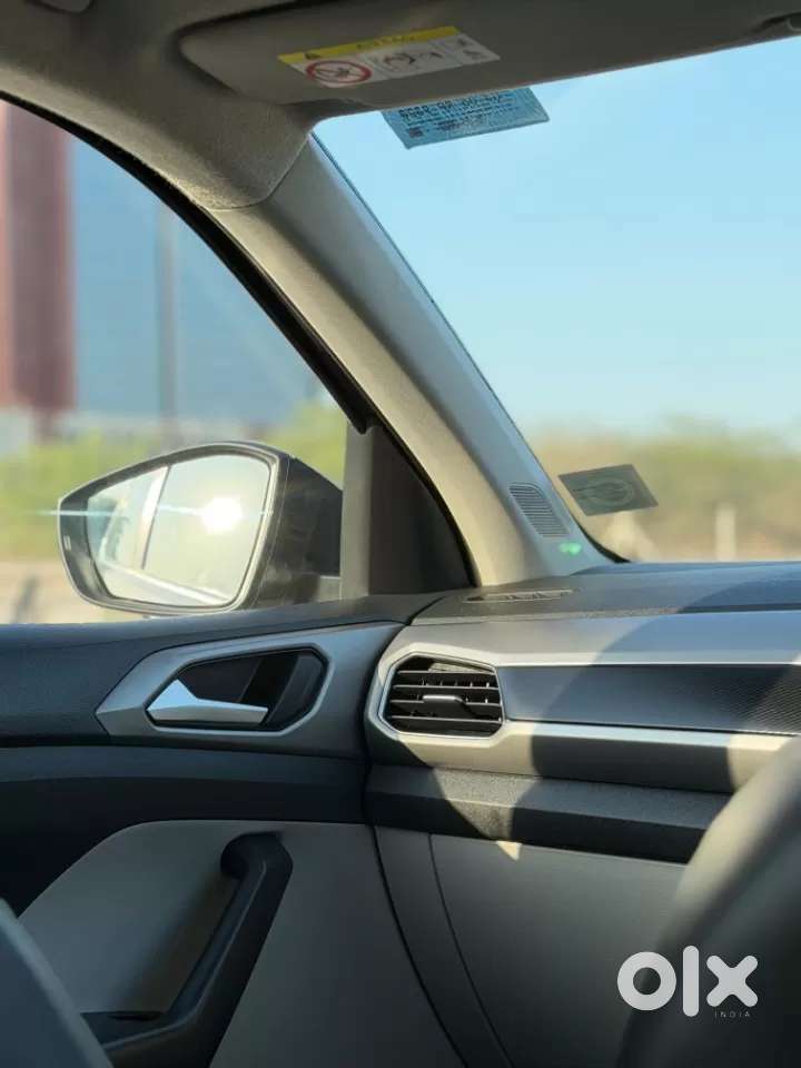 Volkswagen Taigun 1.0 Tsi Highline At, 2022, Petrol