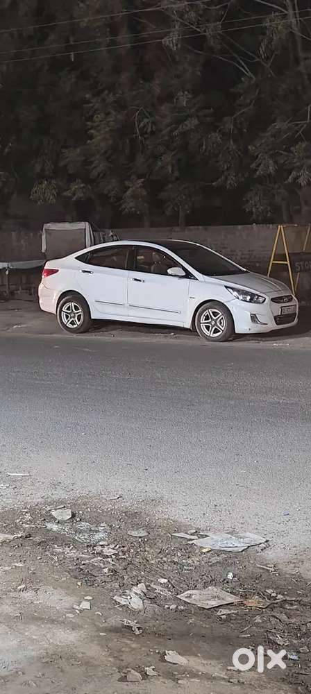 Hyundai Verna 2011 Petrol 86000 Km Driven