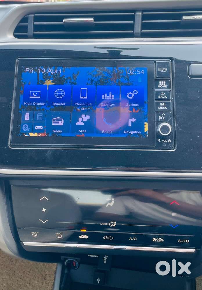 2017 Honda City 1.5 V (petrol) • Showroom Quality •