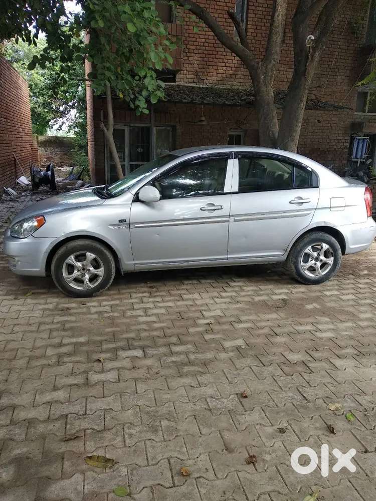 Hyundai Verna 2007 Diesel 225000 Km Driven