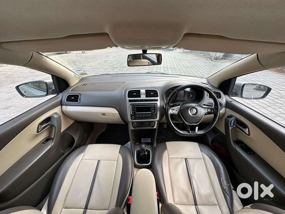 Volkswagen Vento Petrol Highline, 2015, Petrol