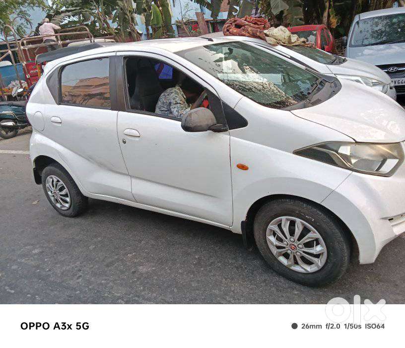 Datsun Redigo Sv 1.0, 2017, Petrol