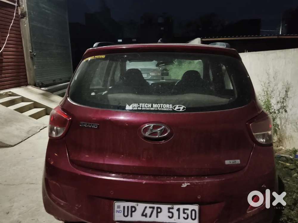 Hyundai Grand I10 2016 Petrol 125000 Km Driven