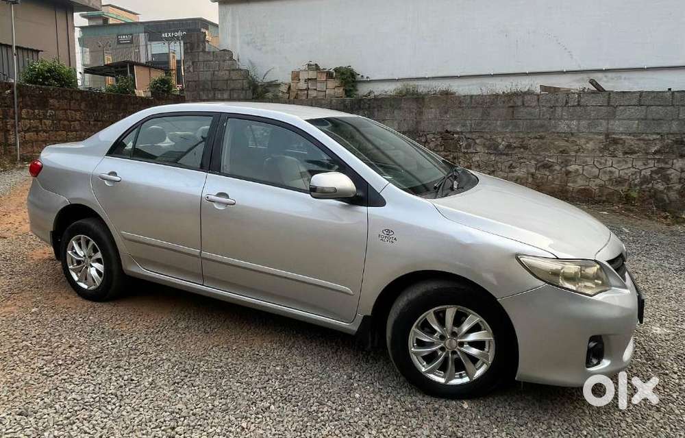 Toyota Corolla Altis 1.8 J, 2011, Diesel