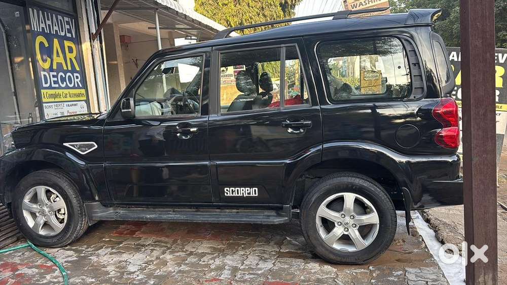 Mahindra Scorpio 2022 Diesel 15000 Km Driven