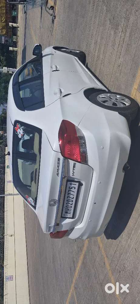 Honda Amaze 2015 Variant I-vtec