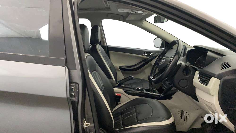 Tata Nexon 1.2 Revotron Xz Plus Premium, 2021, Petrol