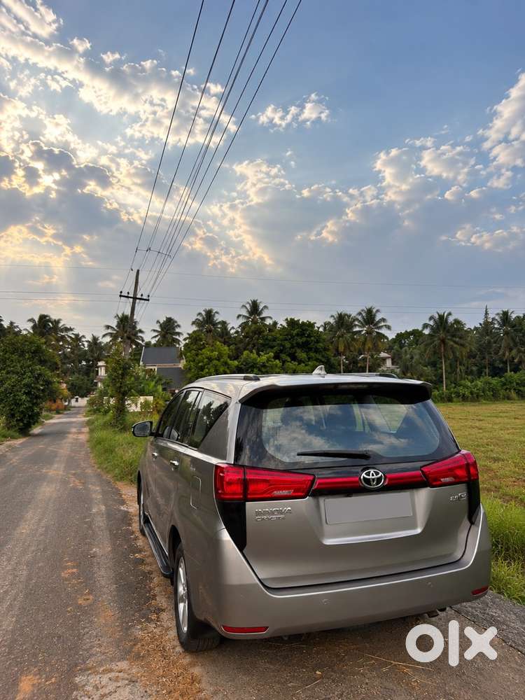 Toyota Innova Crysta 2019 2.8 At