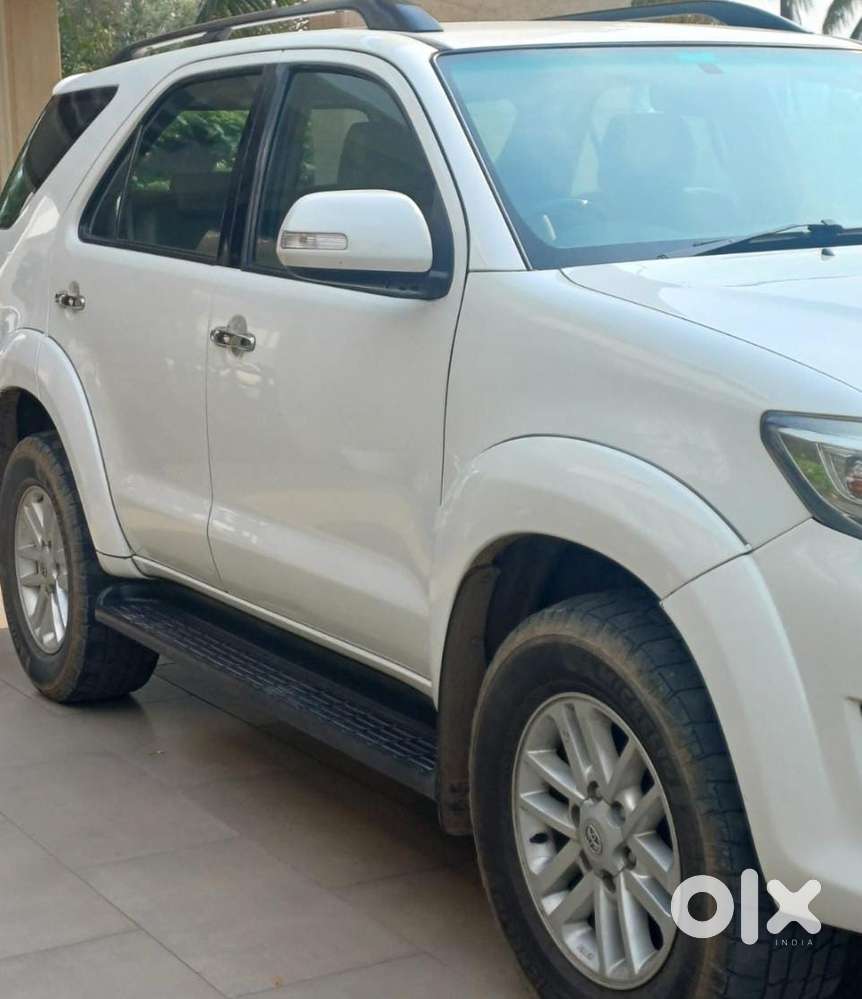 Toyota Fortuner 2011-2016 4x2 Manual, 2014, Diesel