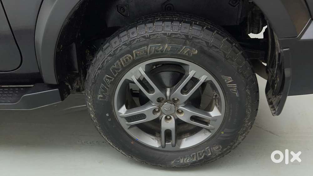 Mahindra Thar 2.0 Lx Hard Top Petrol At 4 Rwd, 2023, Petrol