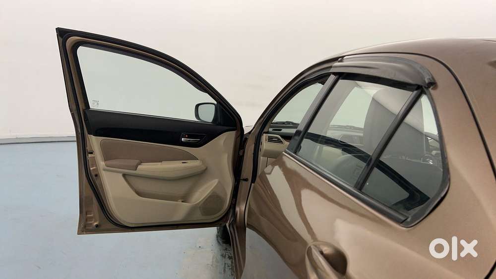Maruti Suzuki Dzire 1.2 Vxi Amt, 2018, Petrol