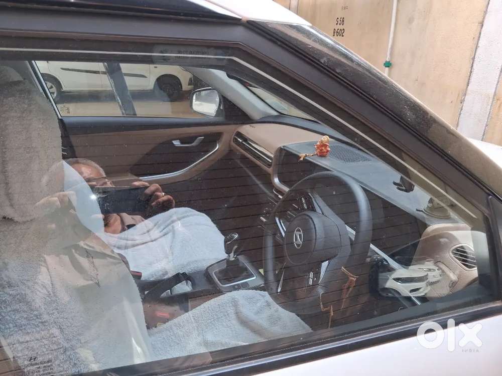 Hyundai Alcazar Prestige 2025