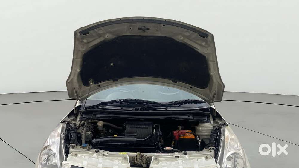 Maruti Suzuki Swift Zxi, 2014, Petrol