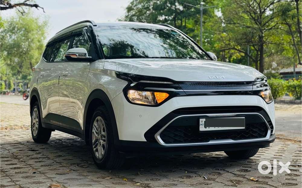 Kia Carens 1.4 Prestige 7 Str, 2024, Petrol