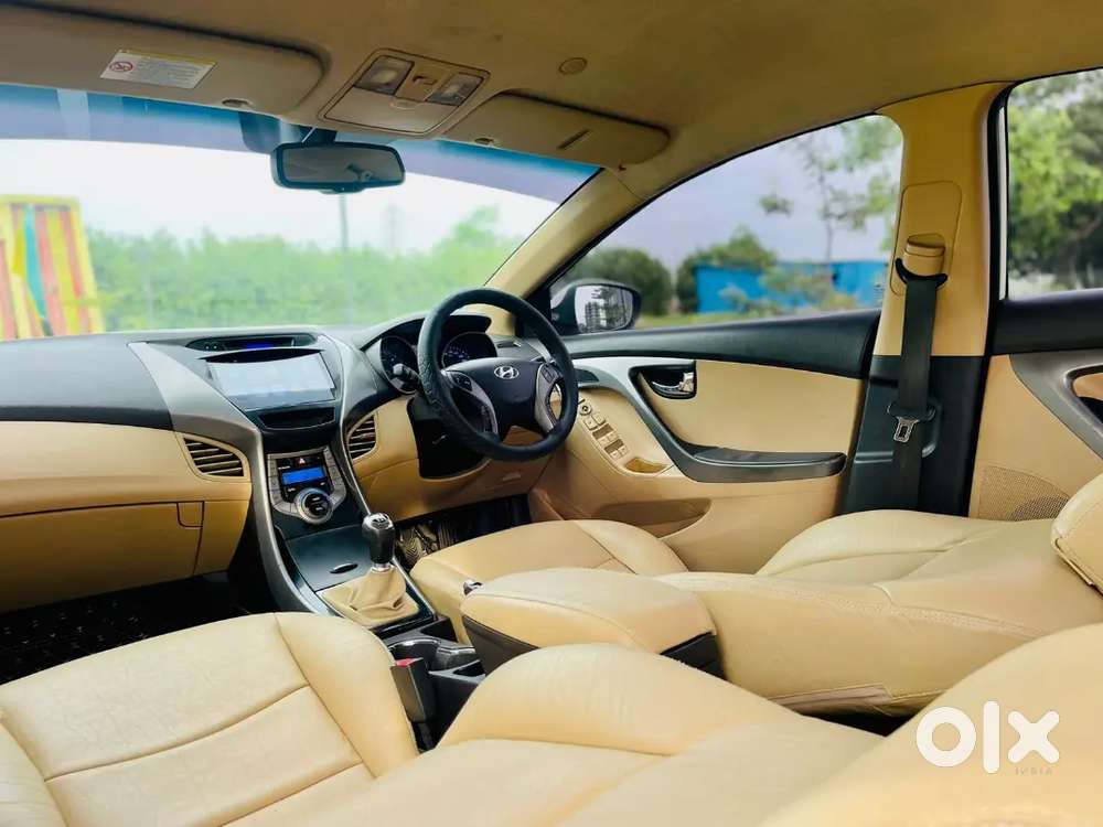 Hyundai Elantra 2013 Diesel 85000 Km Driven