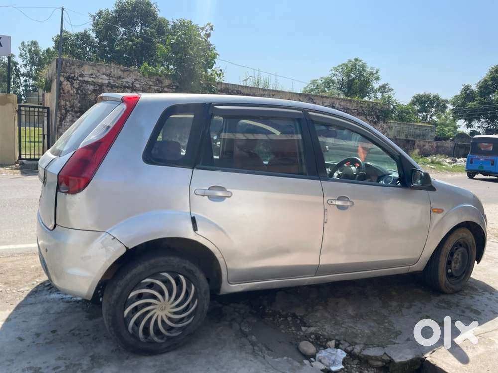 Ford Figo Petrol 2013