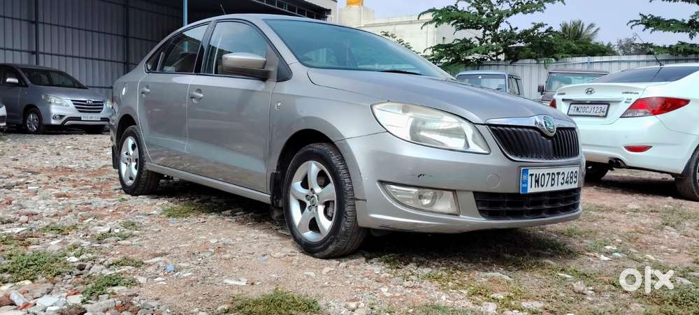 Skoda Rapid 2013-2016 1.5 Tdi At Ambition Plus, 2012, Petrol