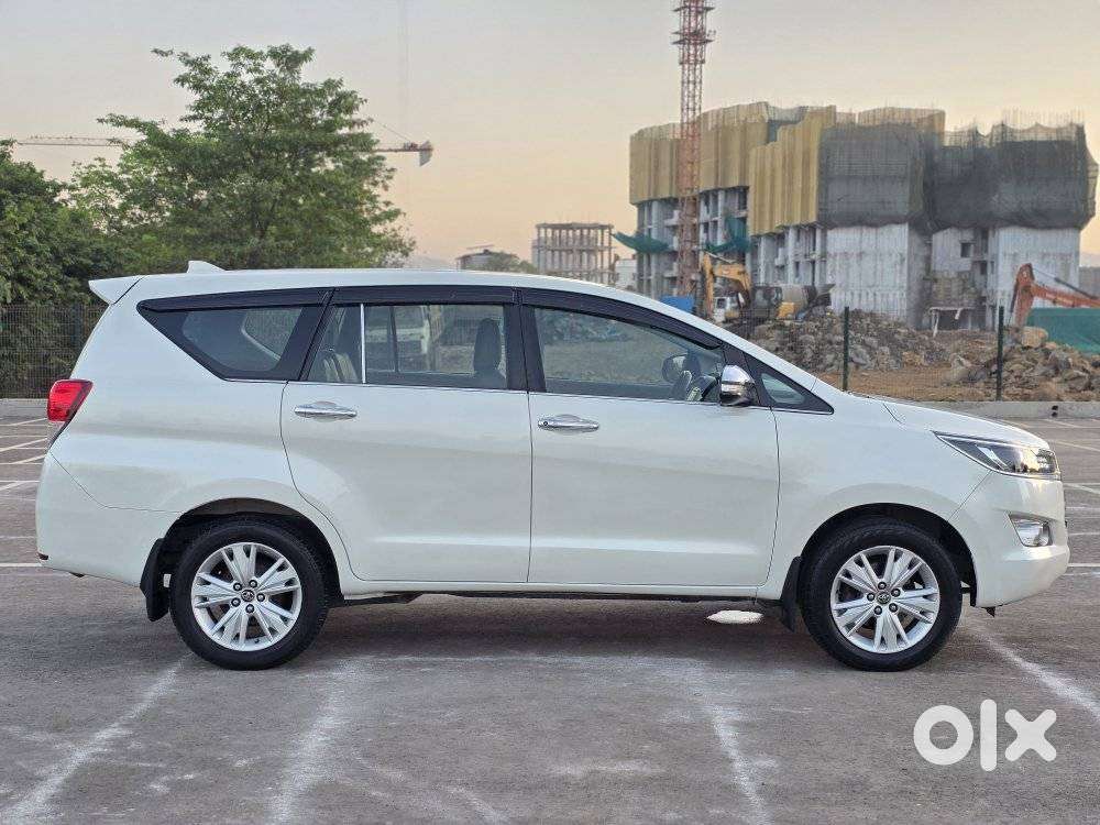 Toyota Innova Crysta 2.4 Z 7 Str, 2017, Diesel