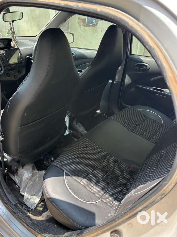 Toyota Etios Liva 2013