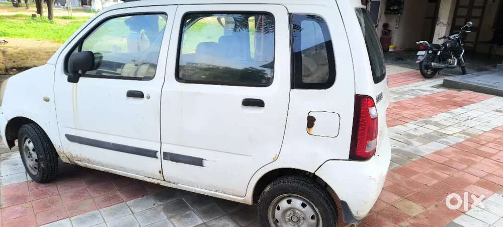 Maruti Suzuki Wagon R Lxi 2010