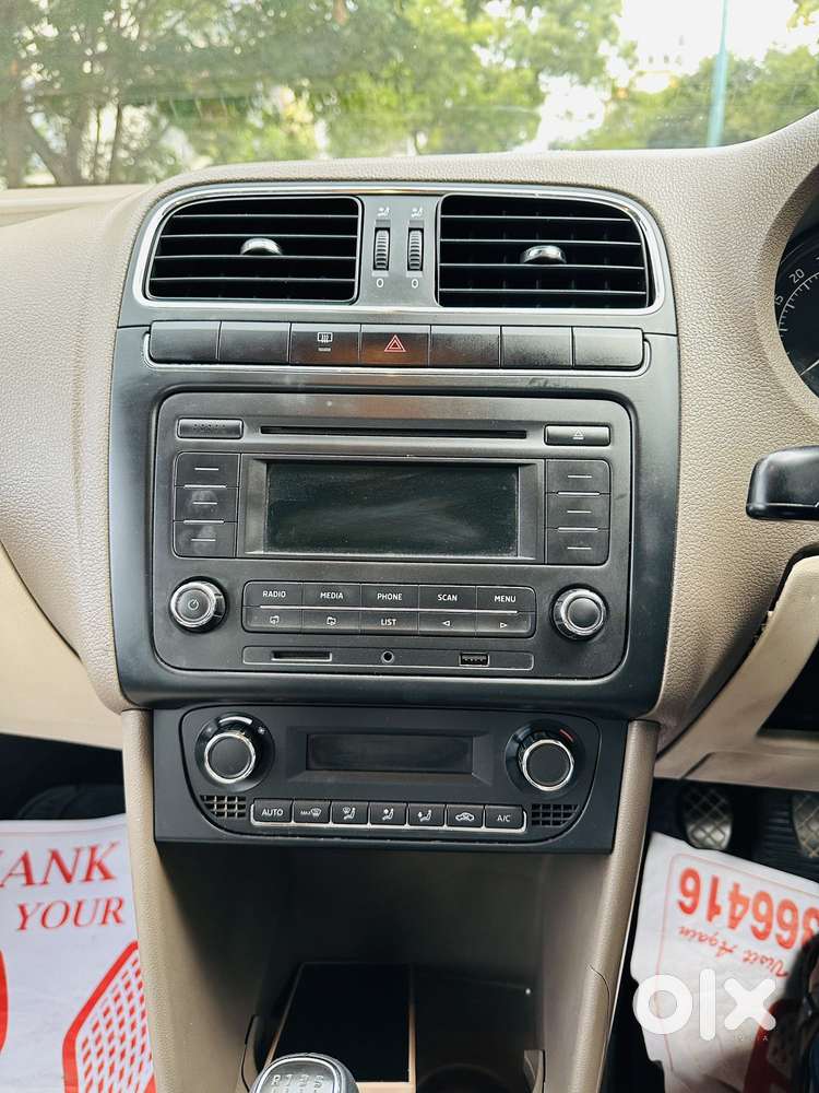 Skoda Rapid 1.5 Elegance Tdi Mt, 2015, Diesel