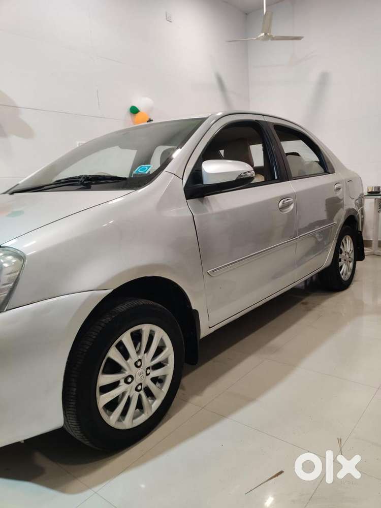 Toyota Etios 2013-2014 V, 2013, Petrol