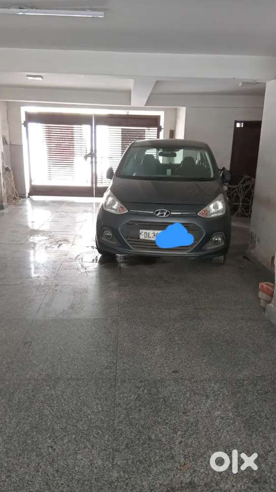Hyundai Grand I10 2013 November Petrol 70000 Km