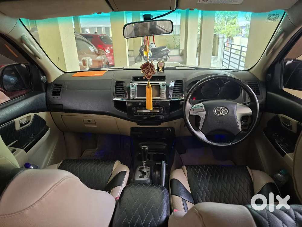 Toyota Fortuner 2016 Automatic Diesel Well Maintained