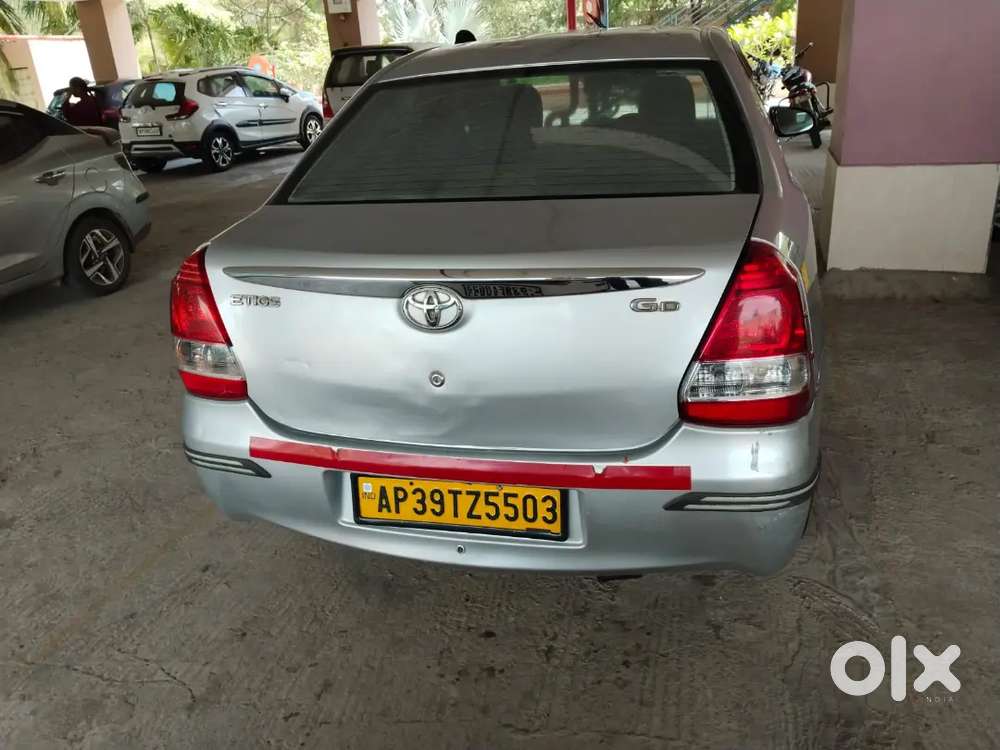 Toyota Etios 2015 Diesel 200000 Km Driven